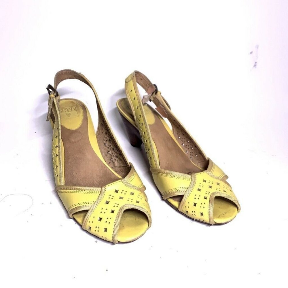 Frye Womens Ada Slingback Sandals Yellow Cutout Cr